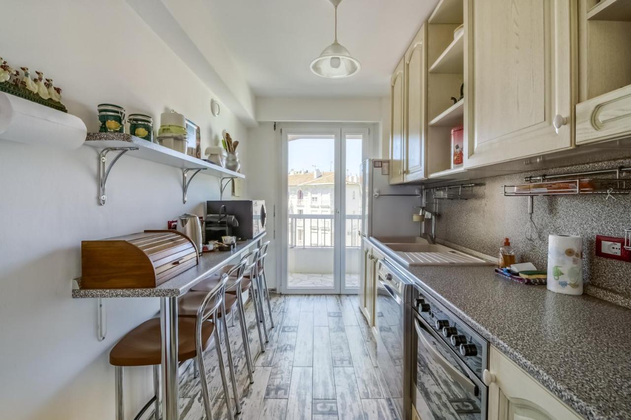 Greeter-Appartement Lumineux Avec Vue Sur La Mer ニース エクステリア 写真